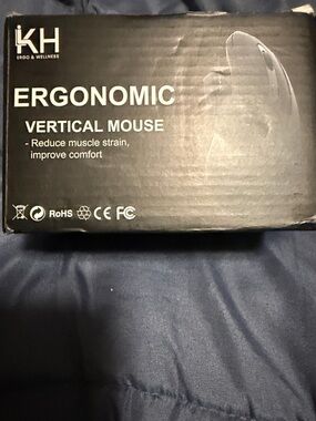 Ergonomic Vertical Mouse - Black